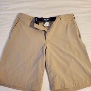 Izod golf shorts